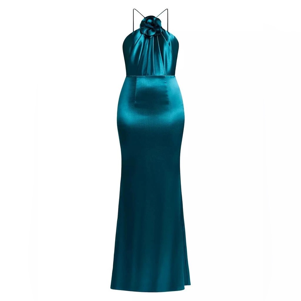 $550 Zac Posen
Satin Rosette Appliqué Body-Con Gown size 10